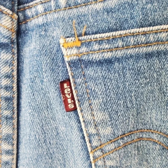Vintage Levi's 525 high rise  straight leg jeans - Picture 10 of 12